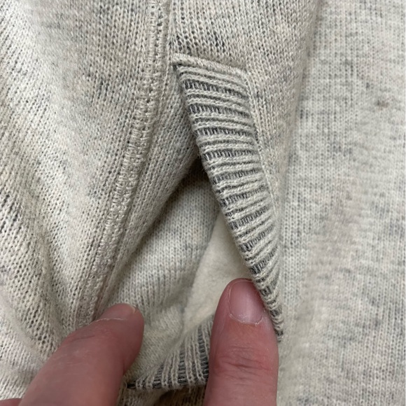 Mountain Hardwear Sarafin Quilted Wool Bomber Jacket Size XS - Picture 5 of 11